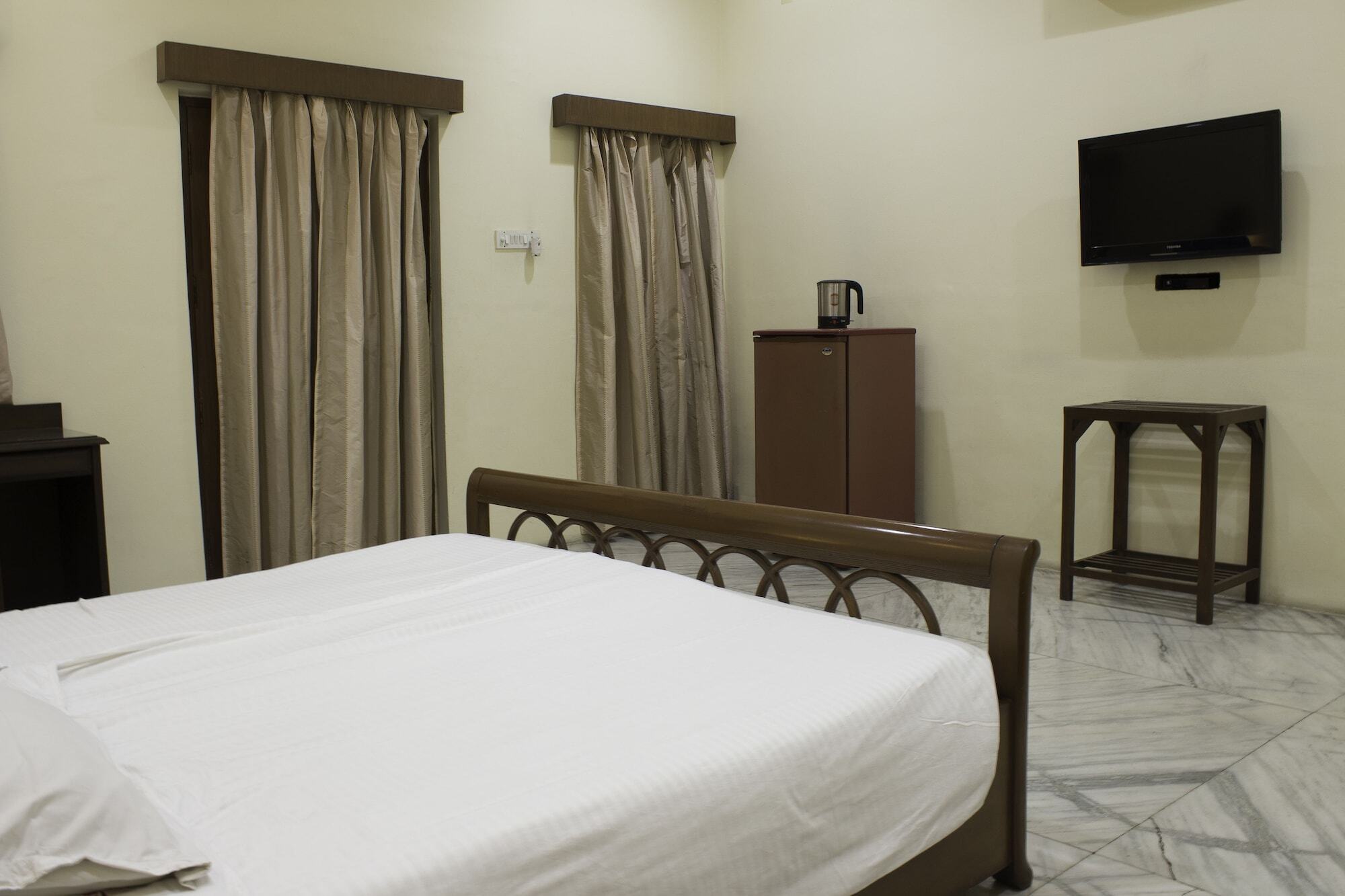 Hotel Turf Club House Pune Exterior foto