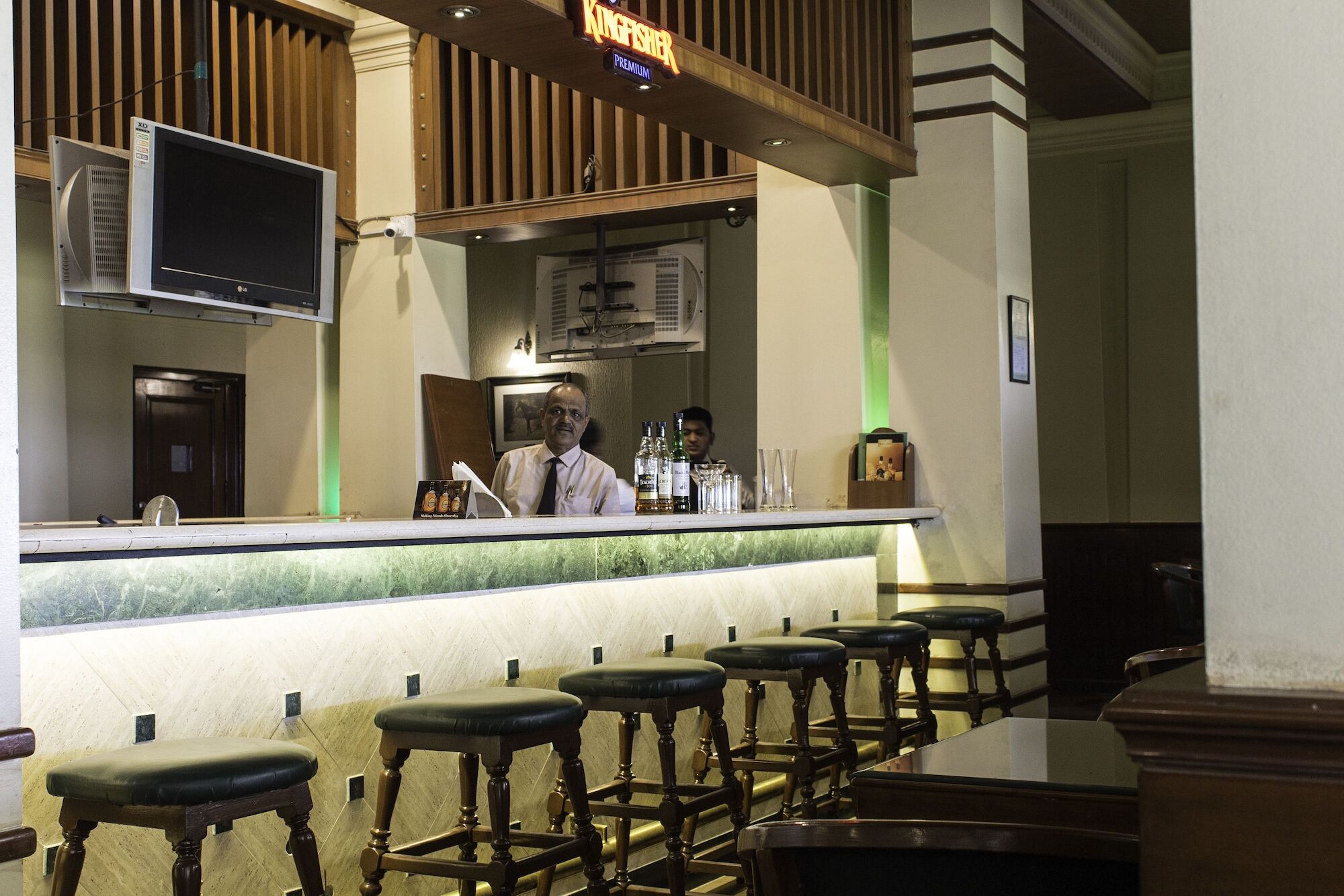 Hotel Turf Club House Pune Exterior foto