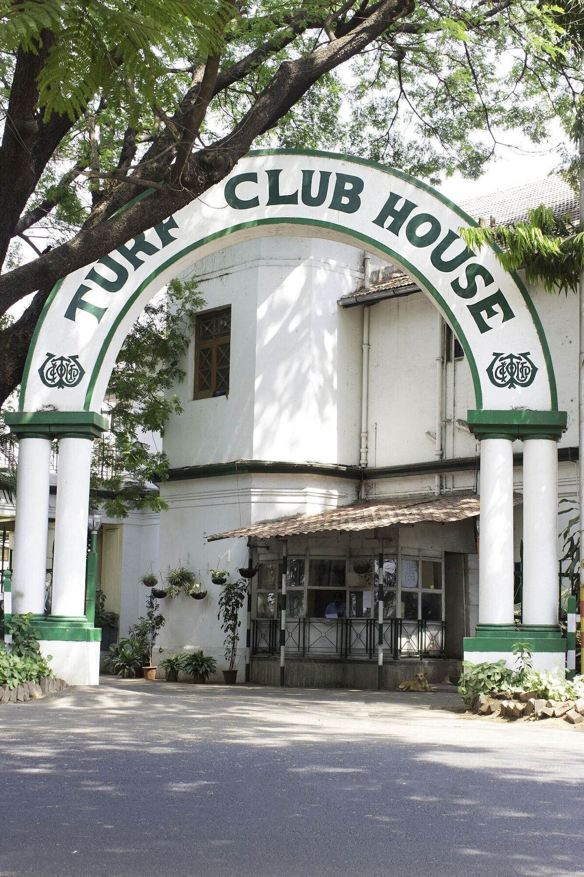 Hotel Turf Club House Pune Exterior foto